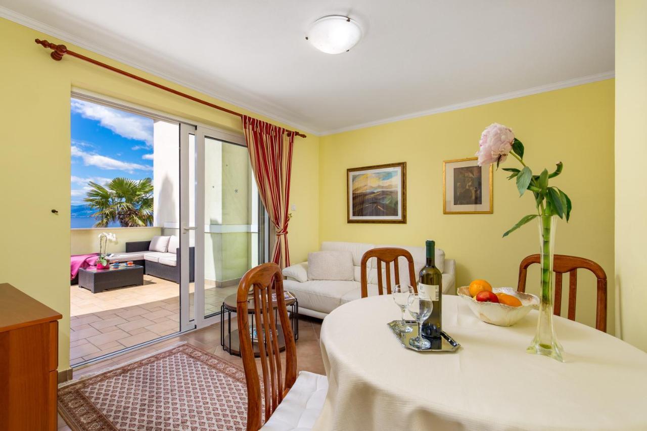 Apartments Villa Nora リエカ エクステリア 写真