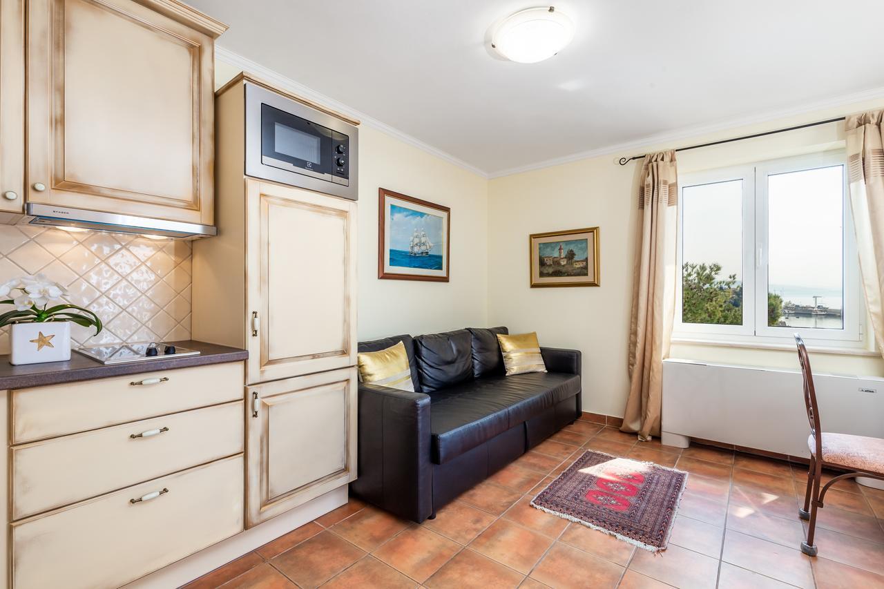 Apartments Villa Nora リエカ エクステリア 写真